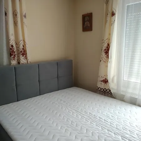 Erdei Vendeghaz Nagyesztergar