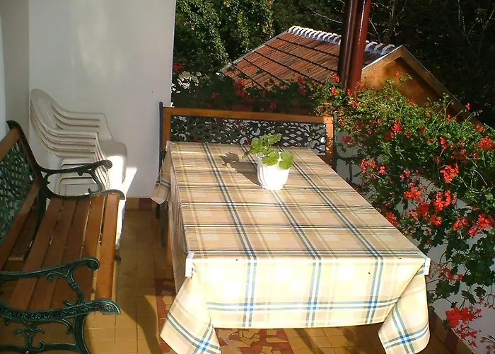 Apartament Erdei Vendeghaz *